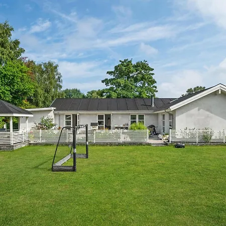 3 Bedroom Cozy In Vejby